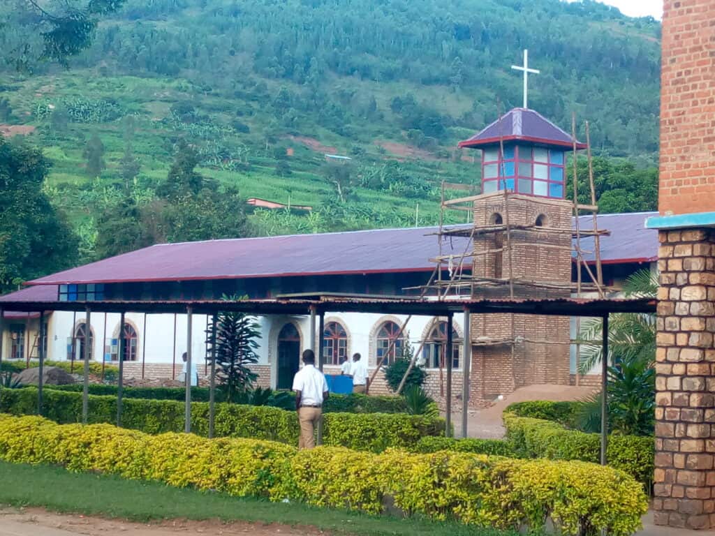 The Renovation and Extension of a Chapel in Rwanda
